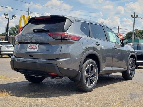 New 2026 Nissan Rogue SV image 8
