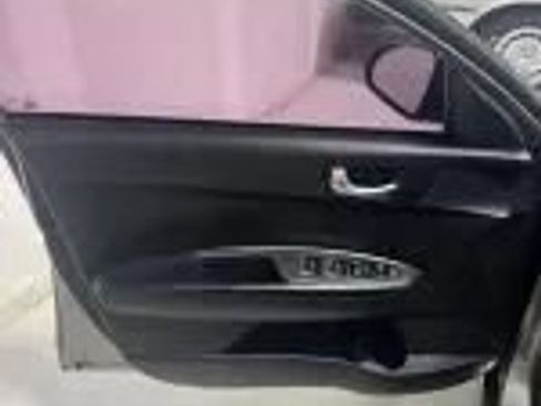 Used 2016 Kia Optima LX FWD image 4