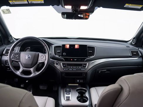 Certified 2023 Honda Passport EX-L image 11