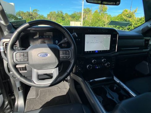 Certified 2024 Ford F250 Lariat w/ Sport Appearance Package image 8