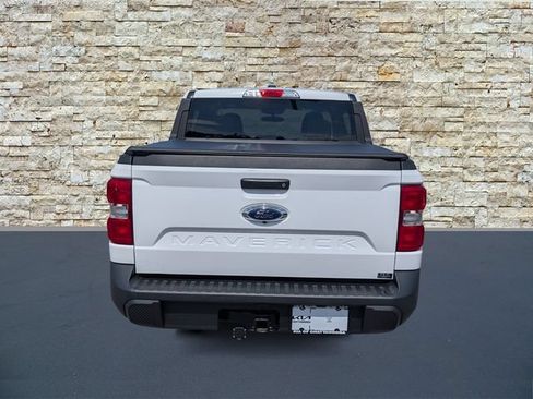 Used 2022 Ford Maverick XLT FWD image 6