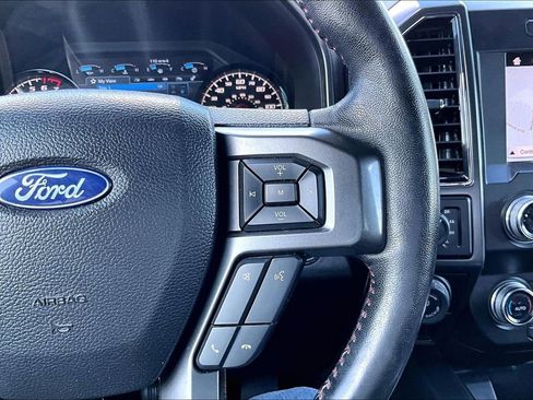 Used 2019 Ford F150 Lariat w/ Equipment Group 502A Luxury AWD/4WD image 20