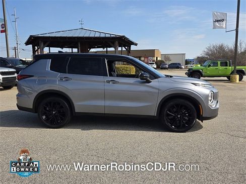 Used 2023 Mitsubishi Outlander SEL image 16