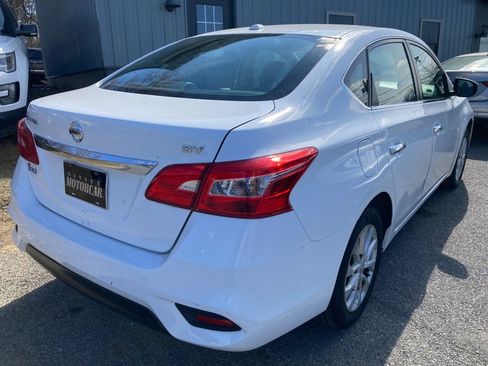 Used 2018 Nissan Sentra SV image 4