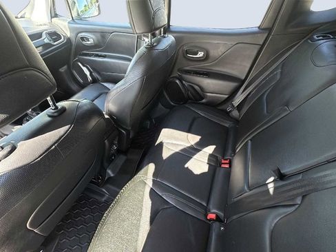 Used 2021 Jeep Renegade Limited w/ Trailer Tow Group image 21