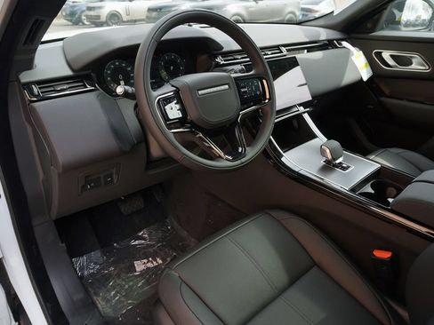 Used 2026 Land Rover Range Rover Velar S AWD/4WD image 12