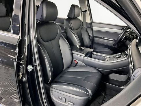 Used 2025 Hyundai Palisade SEL FWD image 29