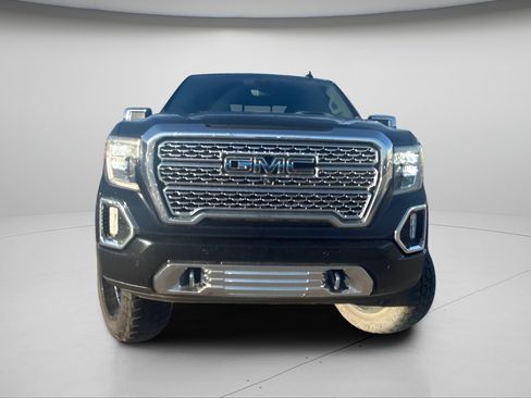 Used 2019 GMC Sierra 1500 Denali w/ Denali Ultimate Package AWD/4WD image 18