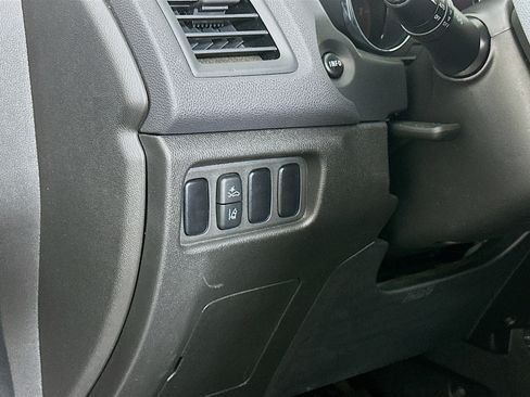 Used 2024 Mitsubishi Outlander Sport ES AWD/4WD image 16