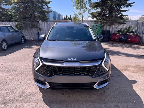 Used 2025 Kia Sportage EX AWD/4WD image 38