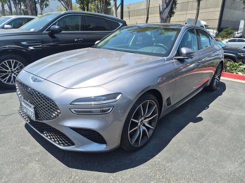 Used 2026 Genesis G70 2.5T Prestige RWD image 2