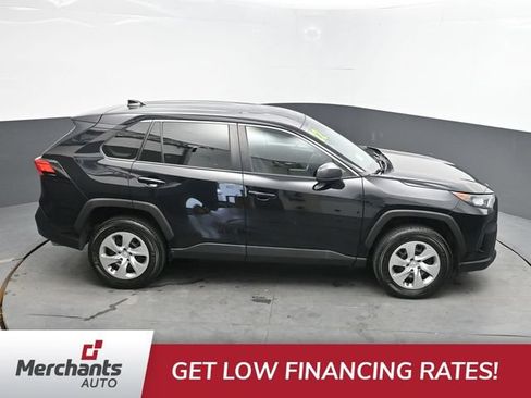 Used 2022 Toyota RAV4 LE w/ Carpet Mat Package (TMS) AWD/4WD image 40