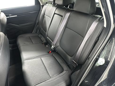 Used 2024 Kia Seltos EX image 12