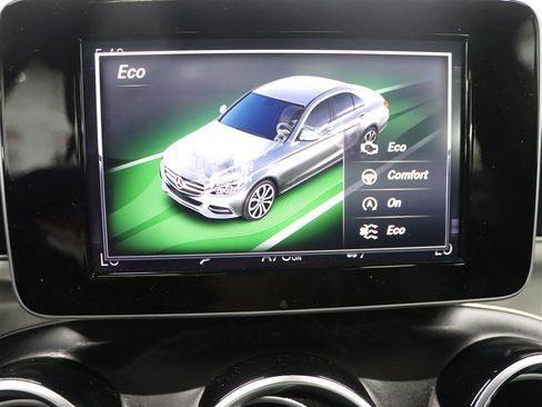 Used 2018 Mercedes-Benz C 300 4MATIC Sedan image 40