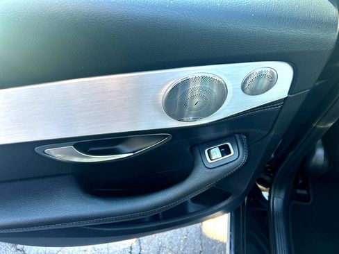 Used 2015 Mercedes-Benz C 300 4MATIC Sedan image 10