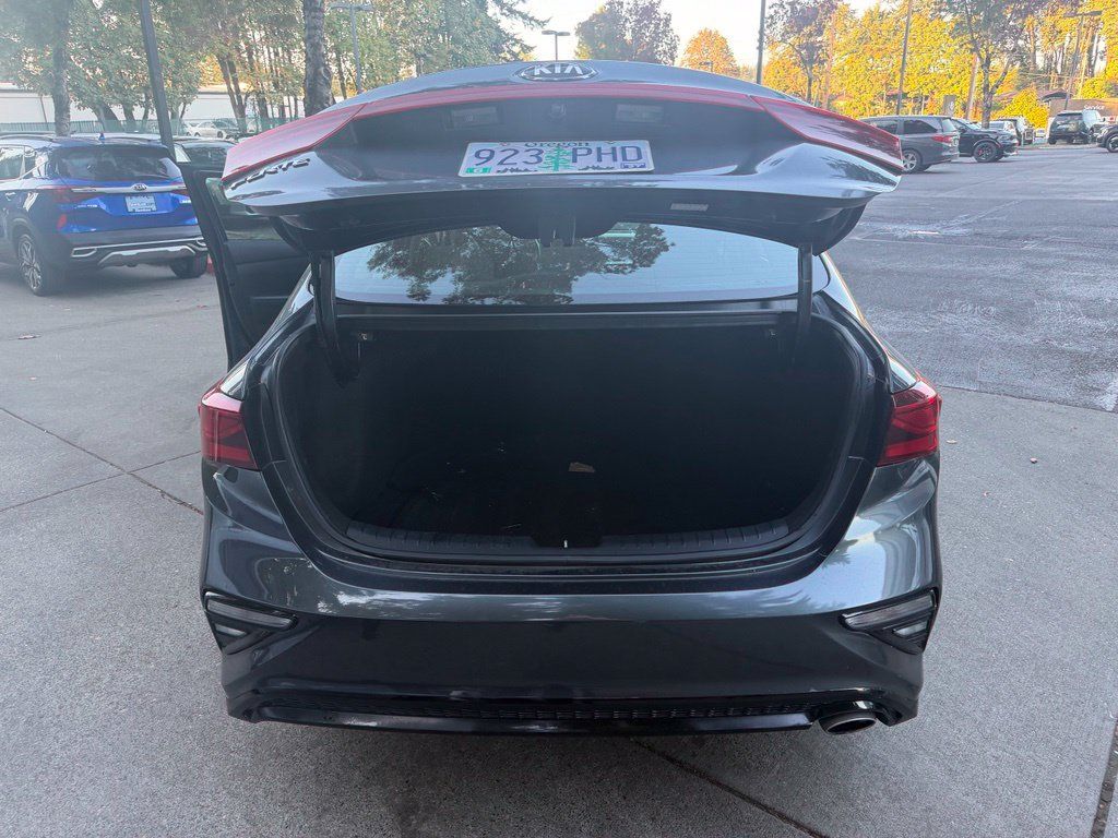 Used 2021 Kia Forte LXS FWD image 15