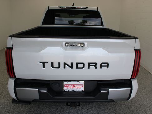 Used 2024 Toyota Tundra Limited RWD image 8