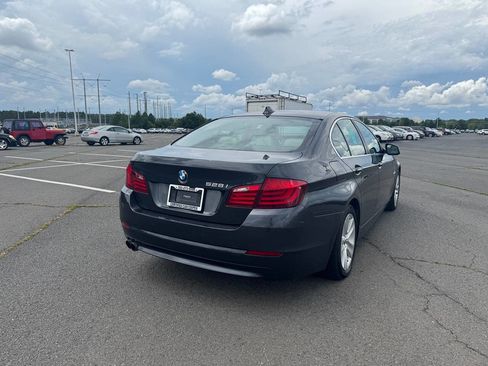 Used 2012 BMW 528i Sedan image 7