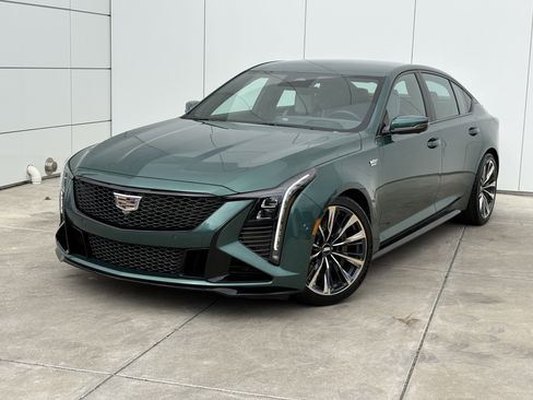 Certified 2025 Cadillac CT5 V Blackwing w/ Super Cruise 1 Package RWD image 2