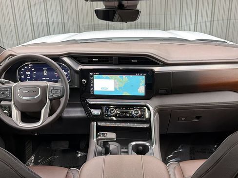 Used 2026 GMC Sierra 1500 Denali w/ Denali Reserve Package AWD/4WD image 36