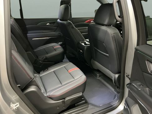 New 2026 Chevrolet Traverse RS image 27