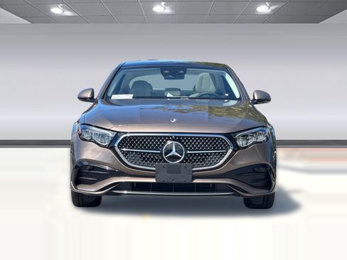 New 2026 Mercedes-Benz E 450 4MATIC Sedan image 6