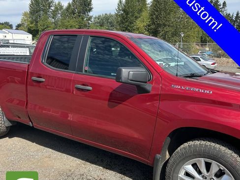 Used 2019 Chevrolet Silverado 1500 Custom w/ Custom Convenience Package AWD/4WD image 6