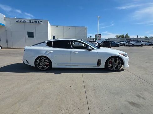 Used 2019 Kia Stinger GT image 4