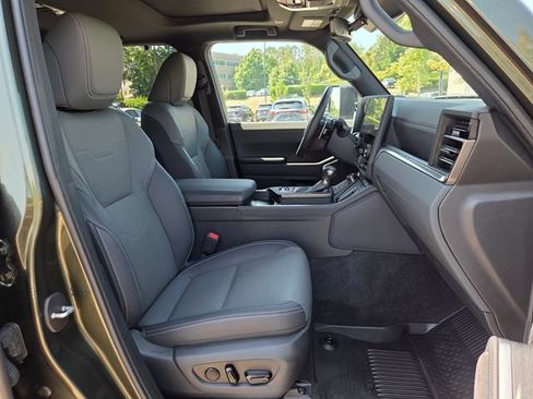 Used 2024 Lexus GX 550 w/ Accessory Package (Z1) AWD/4WD image 20