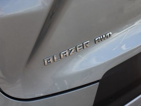 Certified 2025 Chevrolet Blazer LT w/ Convenience Package AWD/4WD image 27