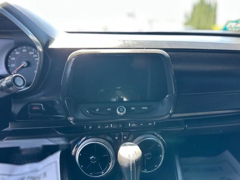 Used 2018 Chevrolet Camaro SS image 12