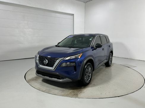 Used 2022 Nissan Rogue S AWD/4WD image 19