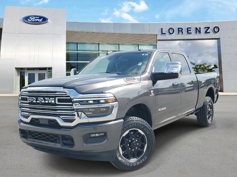 Used 2026 RAM 2500 Laramie AWD/4WD image 1