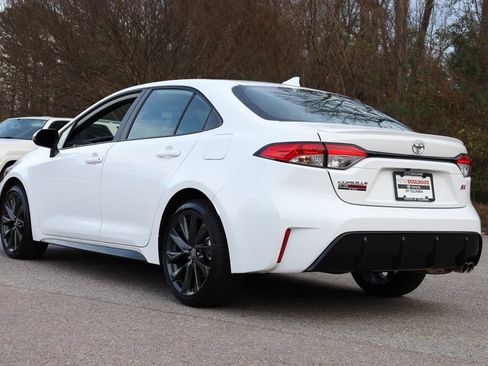 Used 2025 Toyota Corolla SE image 5