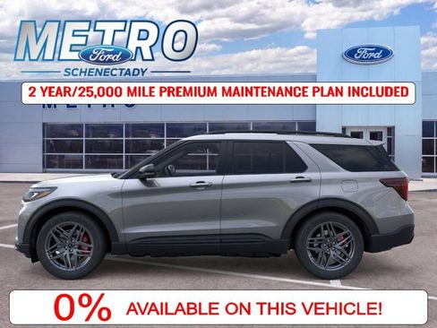 New 2026 Ford Explorer ST-Line w/ ST-Line Street Pack AWD/4WD image 4