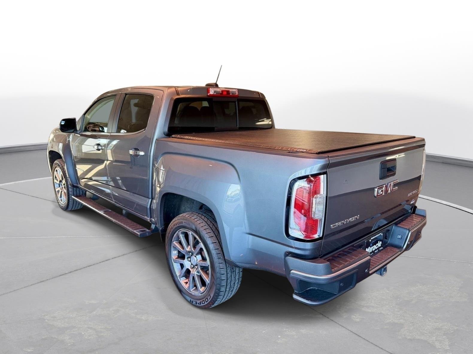 Used 2019 GMC Canyon Denali AWD/4WD image 5