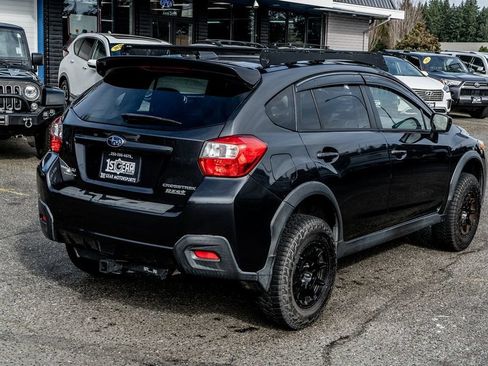 Used 2016 Subaru Crosstrek 2.0i Premium AWD/4WD image 11