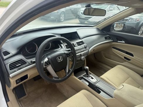 Used 2012 Honda Accord LX image 15