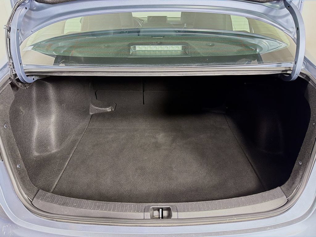 Used 2024 Toyota Corolla LE FWD image 23