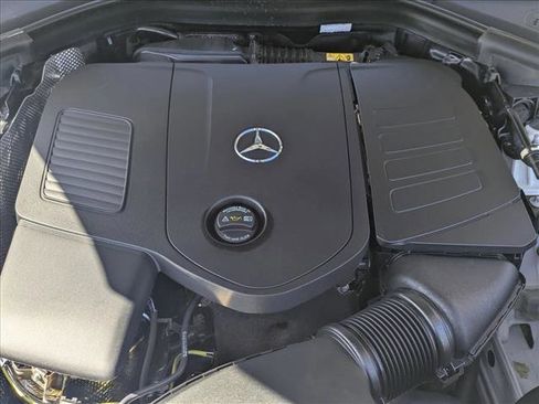 Certified 2026 Mercedes-Benz GLC 300 image 21