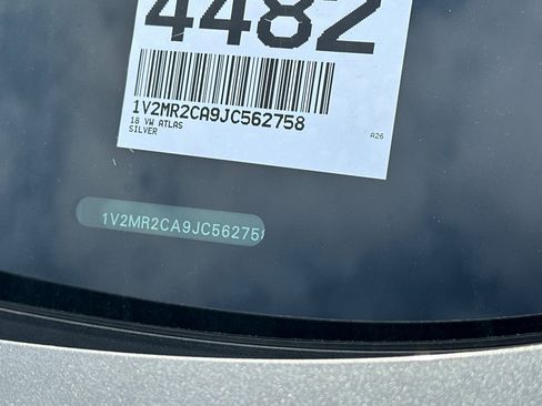 Used 2018 Volkswagen Atlas SEL image 3