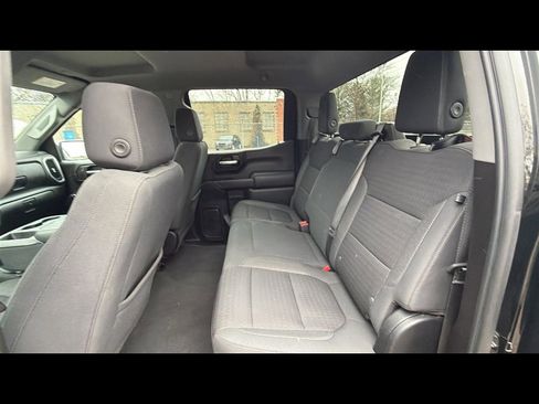 Used 2021 Chevrolet Silverado 1500 LT image 21