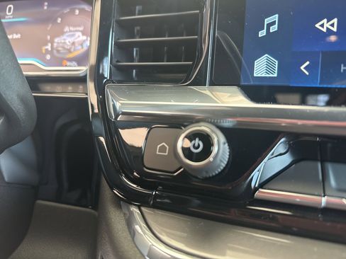 New 2025 Chevrolet Silverado 2500 High Country w/ Z71 Off-Road Package image 33