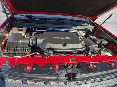 Used 2019 Chevrolet Colorado ZR2 image 21