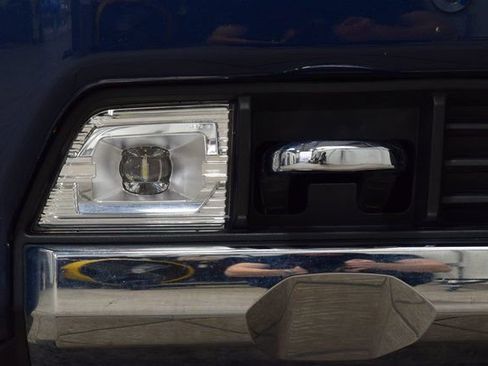 Used 2022 Chevrolet Silverado 3500 High Country image 14