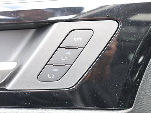 New 2026 Mitsubishi Outlander SEL image 40