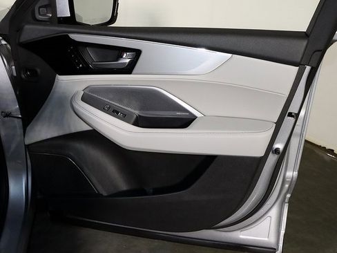 Certified 2026 Acura MDX w/ Technology Package image 35