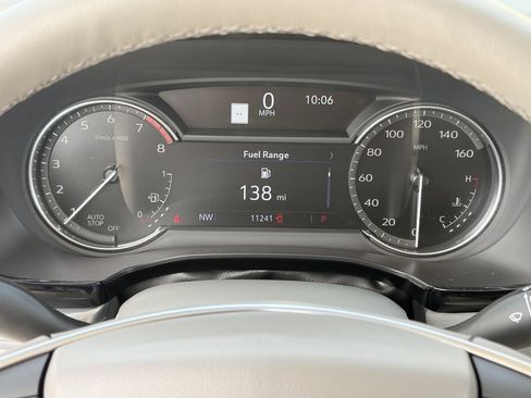 Certified 2024 Cadillac XT5 Premium Luxury FWD image 25