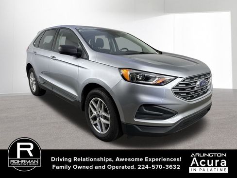 Used 2022 Ford Edge SE w/ Cargo Accessory Package image 3