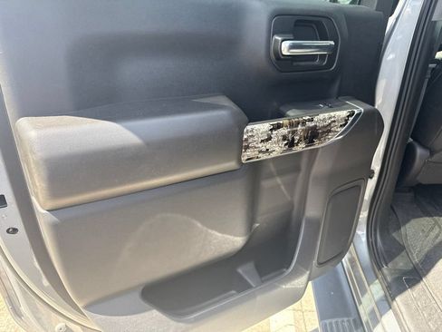 Used 2025 Chevrolet Silverado 1500 Custom RWD image 10